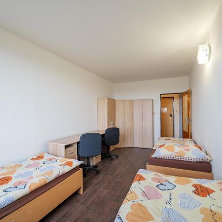 Tvm Tower Modrany Hostel Prague Exterior photo