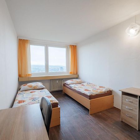 Tvm Tower Modrany Hostel Prague Exterior photo
